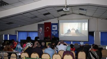 Konya Büyükşehir'den Görme Engelliler İçin Sesli Betimlemeli Film Etkinliği
