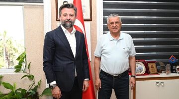MHP Muratpaşa İlçe Başkanı Sadullah Güneş, Kemer Belediye Başkanı Necati Topaloğlu'nu makamında ziyaret etti
