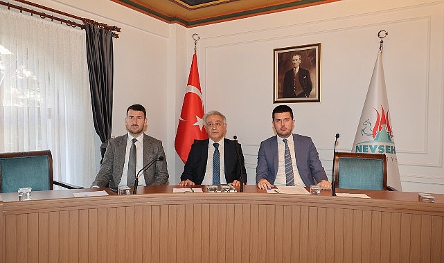Nevşehir Belediye Meclisi Mayıs Ayı Olağan Toplantısı, Belediye Meclis Başkan Vekili Hasan Hüseyin Berber başkanlığında yapıldı
