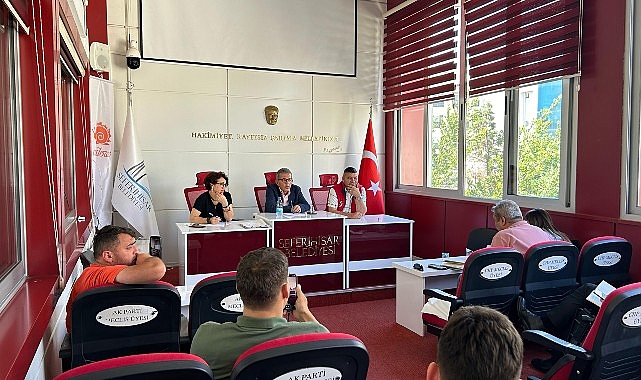 Seferihisar Belediyesi'nde, 700 işçiyi kapsayan maaş promosyonu anlaşması yapıldı