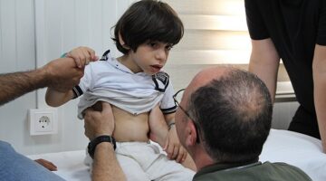 Türkiye Spastik Çocuklar Vakfı'ndan; Uzmanlara ve Ailelere Bilinçlendirme Semineri, Engelli Bireylere Konsültasyon Desteği