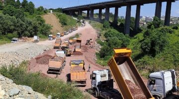 Wilcynski Caddesi'nde yol çalışmasına devam