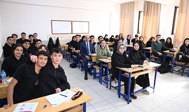 Başkan Altay YKS'ye Girecek Öğrencilere Başarılar Diledi