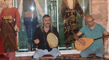 Doğu Anadolu Türküleri hikâyeleriyle EÜ'de hayat buldu