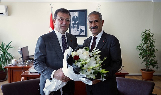 Ekrem İmamoğlu, Adalar Belediye Başkanı Ali Ercan Akpolat'a tebrik ziyaretinde bulundu