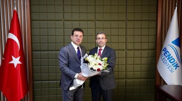 Ekrem İmamoğlu, Pendik Belediye Başkanı Ahmet Cin'e tebrik ziyaretinde bulundu.