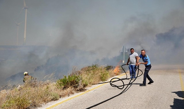 İzmir İtfaiyesi yangınlar için seferber oldu