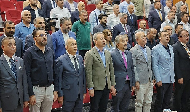 Sivas Kent Konseyi'nin yapılan Olağan Genel Kurul Toplantısı'nda Tarihçi-Yazar Ahmet Necip Günaydın oy birliğiyle başkan olarak seçildi