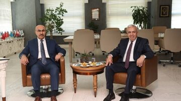 Vali Mahmut Demirtaş'tan Başkan Şadi Özdemir'e ziyaret