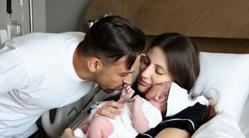Fenerbahçe'nin başarılı futbolcusu İrfan Can Kahveci ile eşi Gözde Kahveci'nin ikinci bebekleri dünyaya geldi