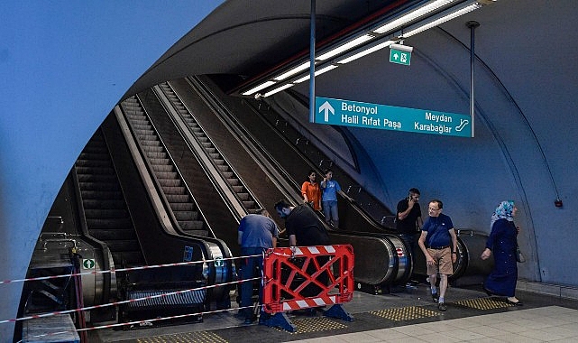 İzmir Büyükşehir'den Üçyol Metro İstasyonu'ndaki yürüyen merdivenlere detaylı kontrol ve inceleme