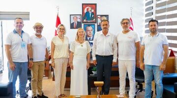 Nilüfer Çocuk ve Gençlik Korosu Kıbrıs'ta alkışları topladı