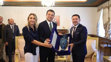 TBB ve İBB Başkanı Ekrem İmamoğlu, Nevşehir ziyaretleri kapsamında Nevşehir Belediye Başkanı Rasim Arı'yı makamında ziyaret etti