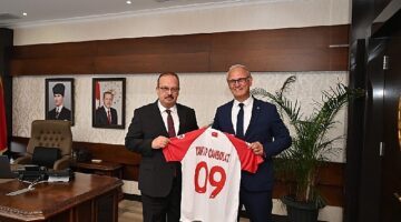 THF Başkanı Kılıç Aydın'da: “Hentbolu Türkiye'de geliştirmeye devam edeceğiz"
