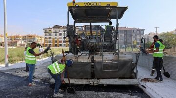 Başkan Pekyatırmacı Asfalt Çalışmalarını İnceledi