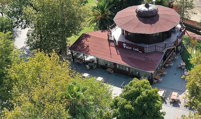 Çayın 3 TL Olduğu 3. Mis's Cafe Bayrampaşa'da Açıldı