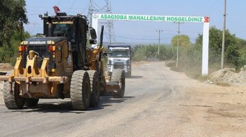 Büyükşehir'den Serik Aşağıoba Mahallesi'nde asfalt çalışması