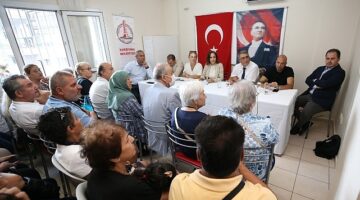 Karşıyaka'da sorunlar &apos;ortak akıl' ile çözülüyor