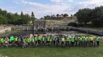 Konya'da Bisikletseverler Tarihi ve Doğal Güzellikleri Pedal Çevirerek Keşfediyor