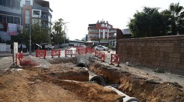 Konyaaltı Pınarbaşı Mahallesi'nin yağmur suyu sorunu çözülüyor