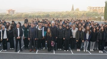 Ulucak Hasan Türkmen Anadolu Lisesi'nde İlk Ders Zili Çaldı