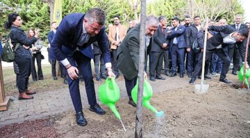 Buca'da asimilasyon şehitlerinin anısına Rodop Çocuk Parkı ve Anıtı açıldı