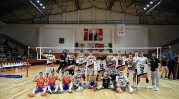 İnegöl Belediyespor Set Vermedi