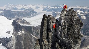 Tüm Zamanların En Büyük Dağcılarından Alex Honnold ve Tommy Caldwell'in Nefes Kesici Yolculuğunu Konu Alan &apos;Şeytan'a Karşı' 8 Aralık Pazar 21.00'de National Geographic Ekranlarına Geliyor!