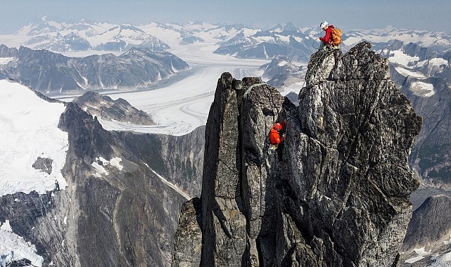 Tüm Zamanların En Büyük Dağcılarından Alex Honnold ve Tommy Caldwell'in Nefes Kesici Yolculuğunu Konu Alan &apos;Şeytan'a Karşı' 8 Aralık Pazar 21.00'de National Geographic Ekranlarına Geliyor!