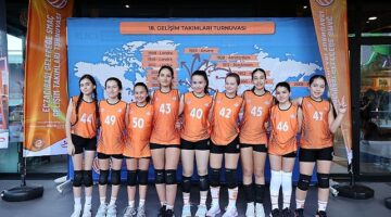 Eczacıbaşı Spor Kulübü Geleceğe Smaç 18. Gelişim Takımları Turnuvası Antalya'da Başladı