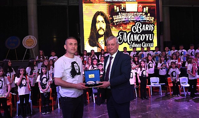 Barış Manço Osmangazi'de muhteşem konserle anıldı