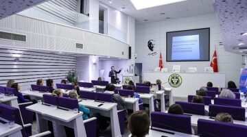 Dünya Kanser Günü'nde Buca Belediyesi'nden farkındalık semineri