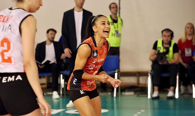 Eczacıbaşı Dynavit, AXA Sigorta Kupa Voley Playoff karşılaşması hazırlıklarını tamamladı